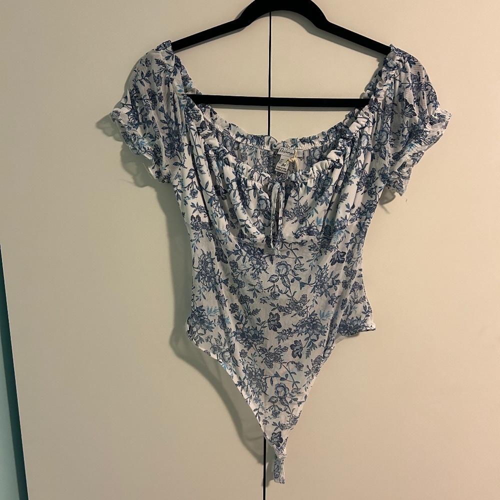Revamped Peasant Floral Sheer Bodysuit Size Medium